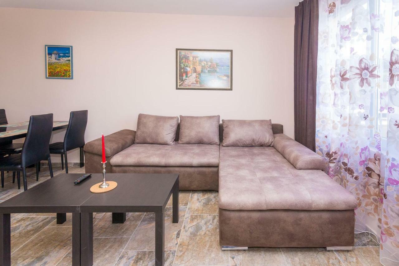 Hiora Apartments Vasiliko Tsarevo Eksteriør bilde