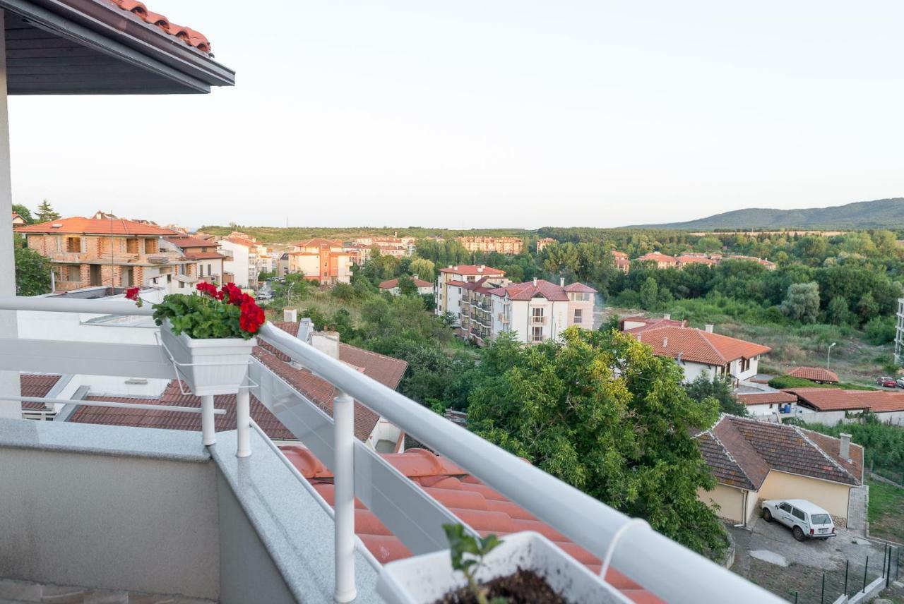 Hiora Apartments Vasiliko Tsarevo Eksteriør bilde